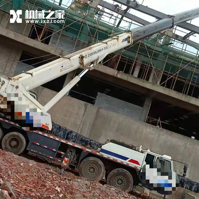 Cần cẩu xe tải Zoomlion đã qua sử dụng Cần cẩu di động Xe tải cũ Zoomlion QY80V